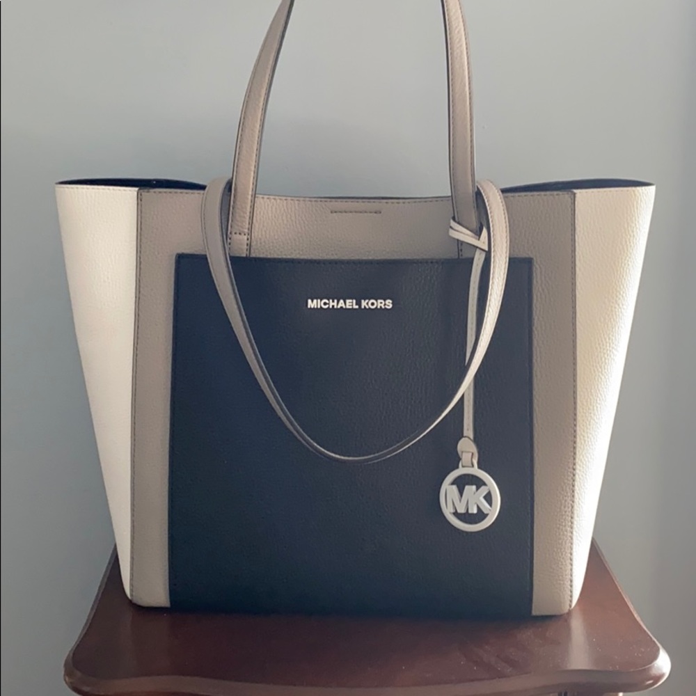Micheal Kors colorblock tote